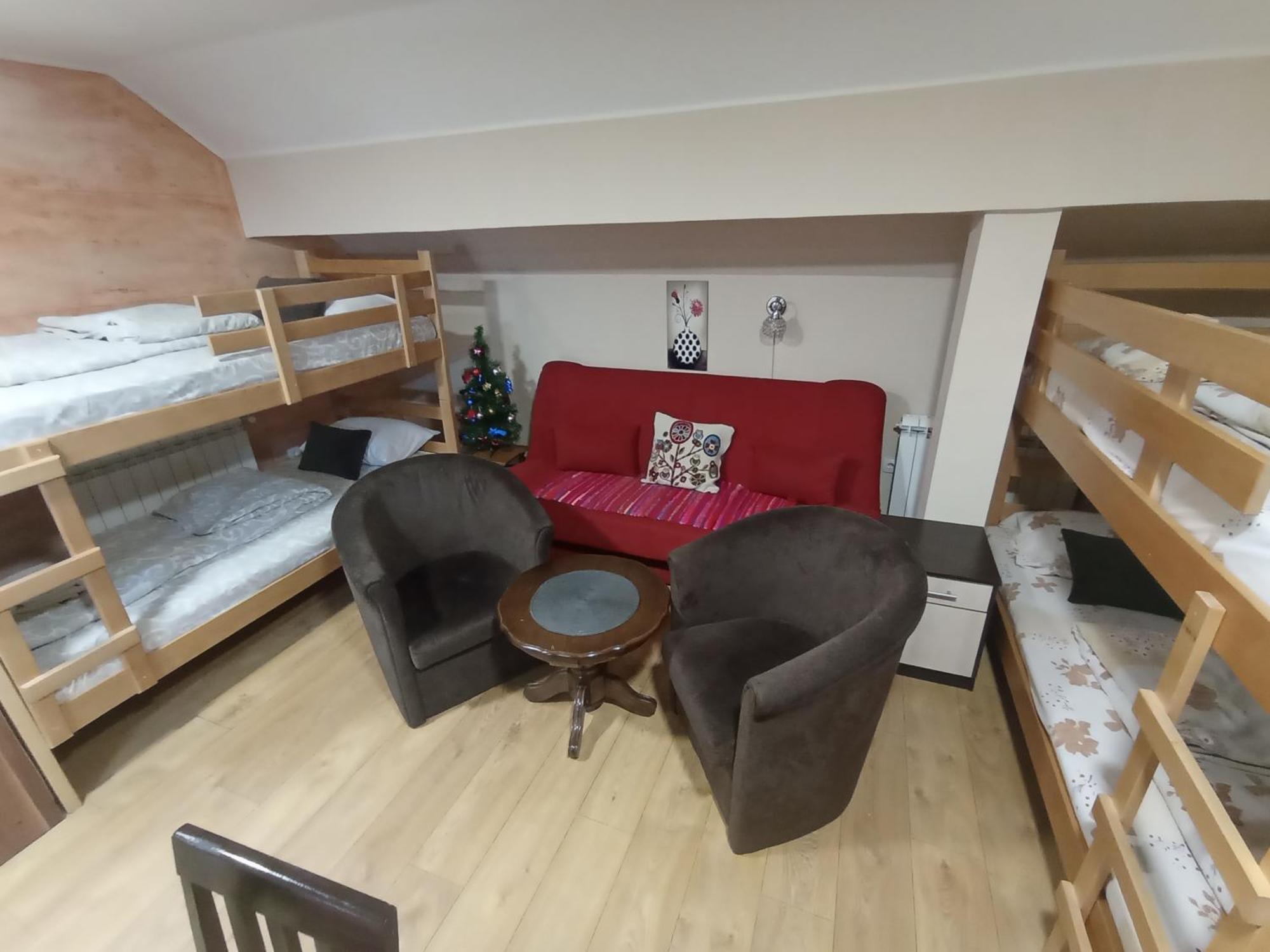 Apartments & Rooms -Mdl Lazic Belgrado Esterno foto